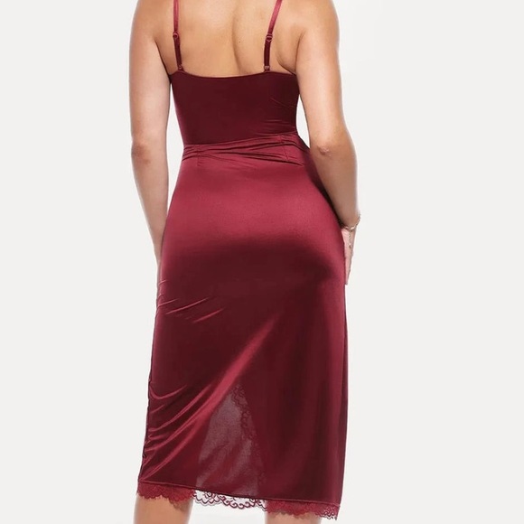 Popilush Lace Trim Sculpting Wine Red Midi Dress Size M NWT - Picture 8 of 14